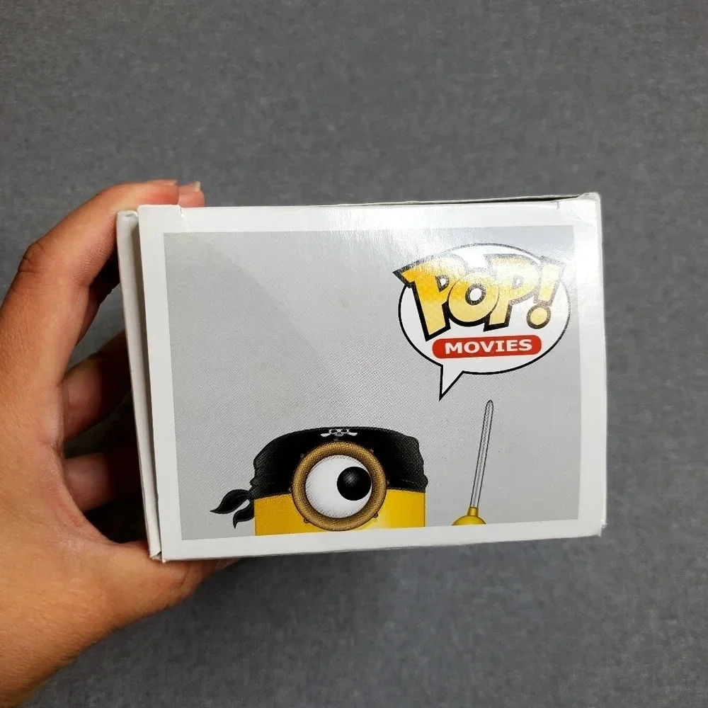 Funko Pop Minions Eye, Matie #170 Figure - Picture 2 of 3